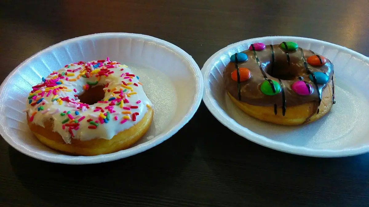 Duncan Donuts – doughnut shop in Arnprior, Stirling